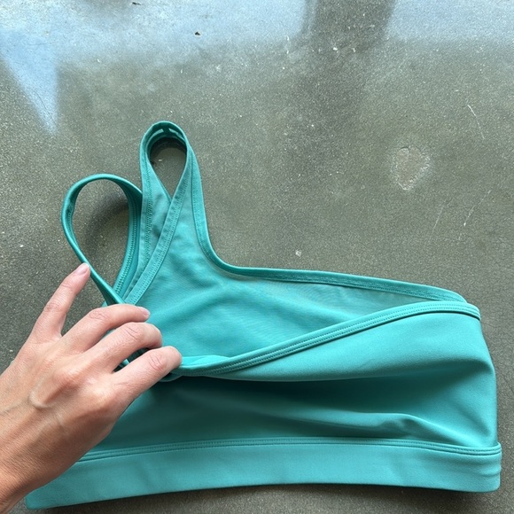 Alo Yoga Airlift Excite Bra - Picture 6 of 9